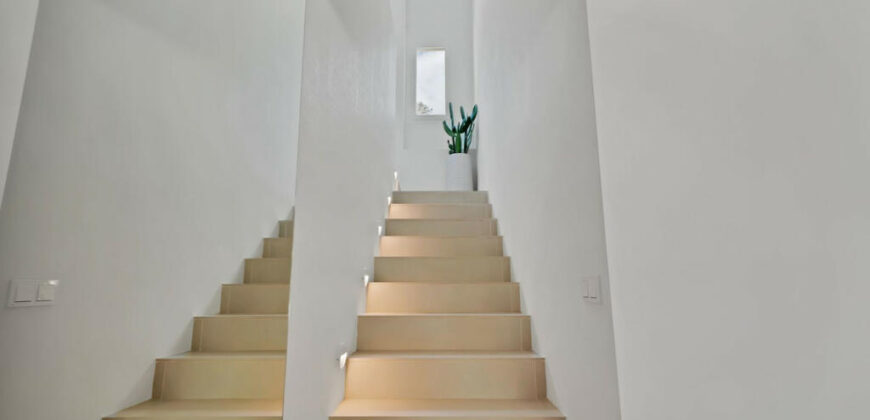 Modern 3 Bedroom Duplex Penthouse