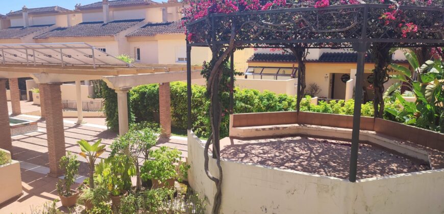 3 Bedroom Townhouse with a great location – Short term rent