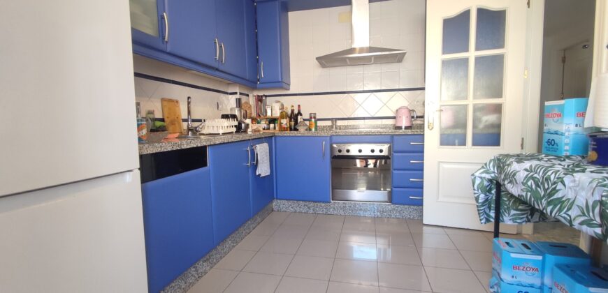 3 Bedroom Townhouse with a great location – Short term rent