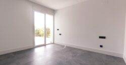 Modern unfurnished 3 bedroom garden apartment