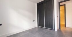 Modern unfurnished 3 bedroom garden apartment