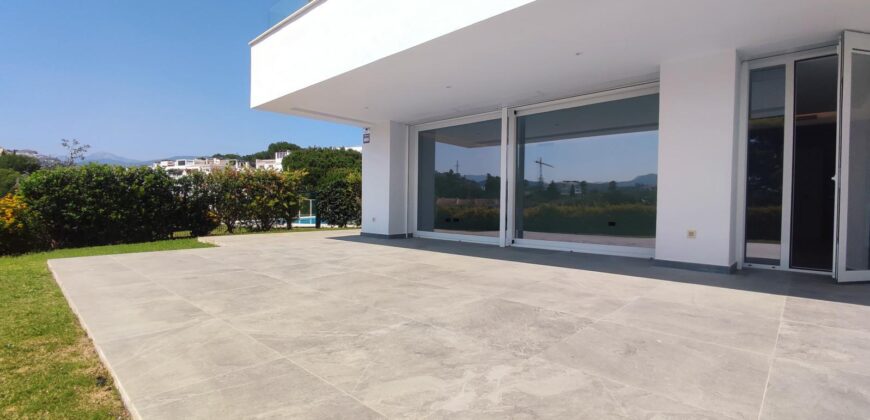 Modern unfurnished 3 bedroom garden apartment