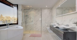 Elegant 5-Bedroom Villa with Private Pool in El Rosario, Marbella