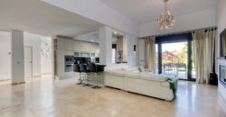 Elegant 5-Bedroom Villa with Private Pool in El Rosario, Marbella