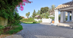 Elegant 5-Bedroom Villa with Private Pool in El Rosario, Marbella