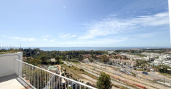 Elegant 3-Bedroom Duplex Penthouse with Private Rooftop Pool