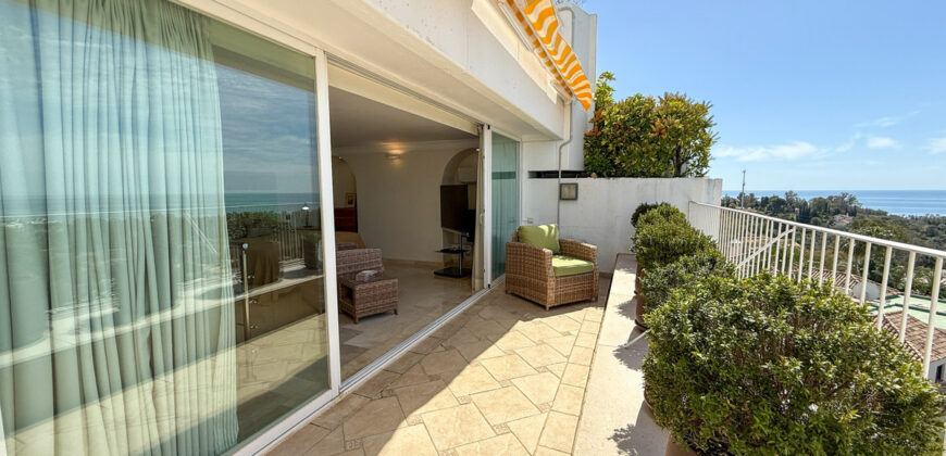 Elegant 3-Bedroom Duplex Penthouse with Private Rooftop Pool