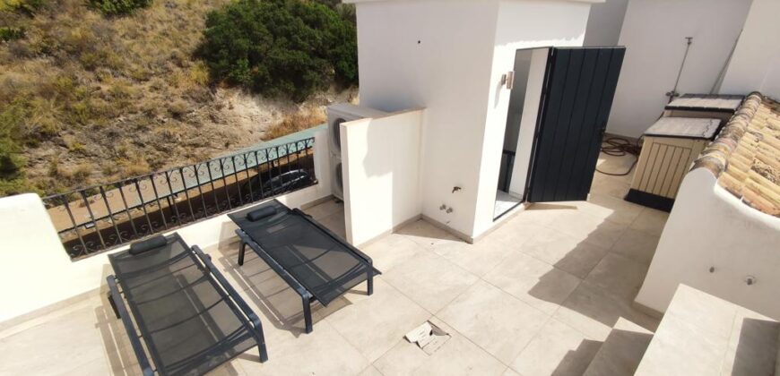 Modern 3 bedroom townhouse in Club Sierra, Marbella