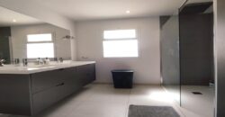 Modern 3 bedroom townhouse in Club Sierra, Marbella