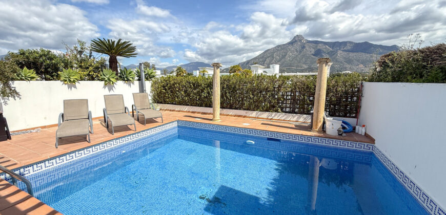 Elegant 3-Bedroom Duplex Penthouse with Private Rooftop Pool