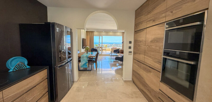 Elegant 3-Bedroom Duplex Penthouse with Private Rooftop Pool