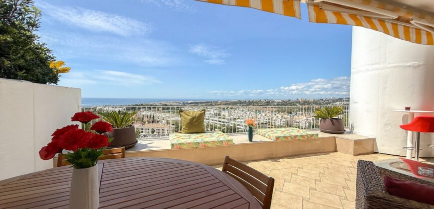 Elegant 3-Bedroom Duplex Penthouse with Private Rooftop Pool