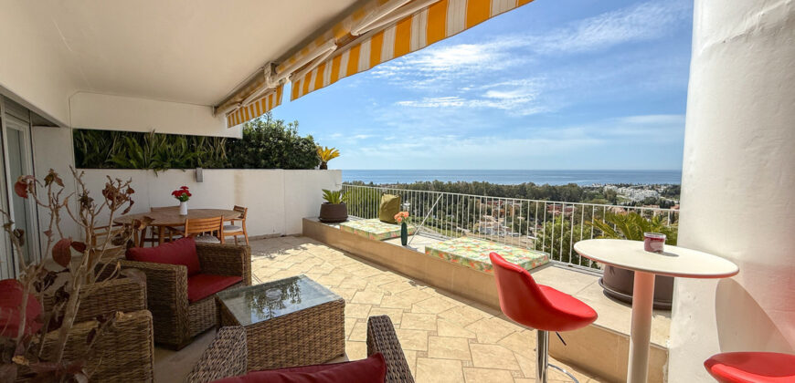 Elegant 3-Bedroom Duplex Penthouse with Private Rooftop Pool