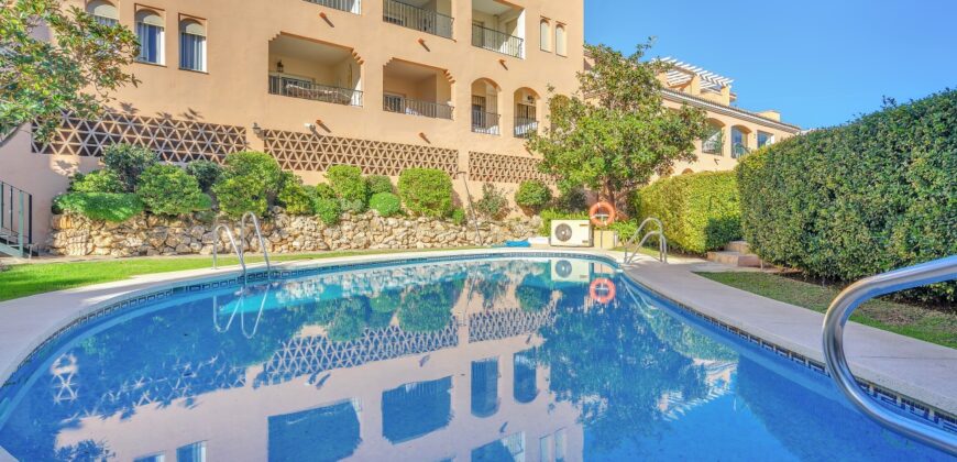 Luxury 3 Bedroom Apartment for Sale in Nueva Andalucía, Marbella