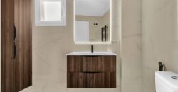 Luxury 3 Bedroom Apartment for Sale in Nueva Andalucía, Marbella