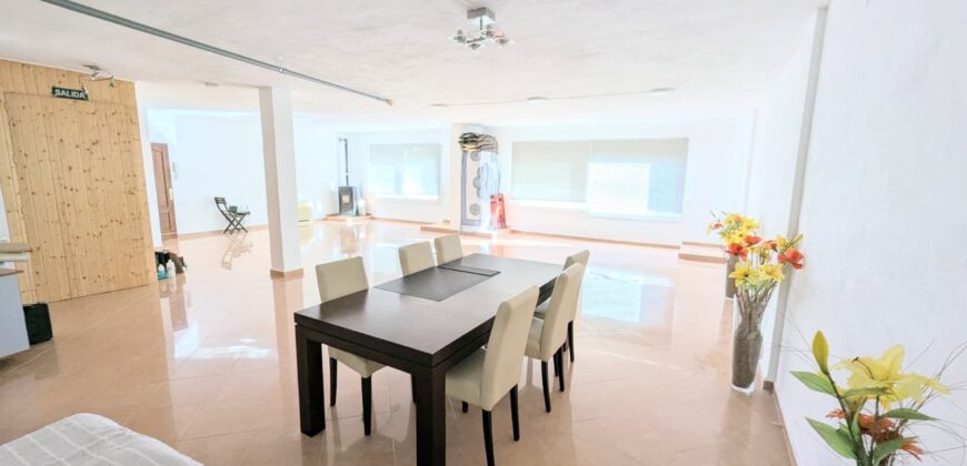 Elegant Energy-Efficient Village Residence with Exceptional Garage Space in Guaro