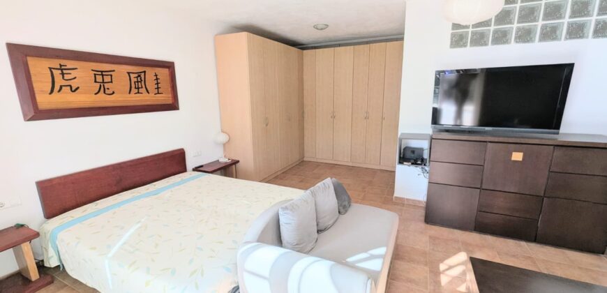 Elegant Energy-Efficient Village Residence with Exceptional Garage Space in Guaro