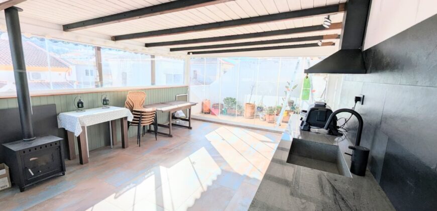 Elegant Energy-Efficient Village Residence with Exceptional Garage Space in Guaro