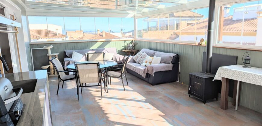 Elegant Energy-Efficient Village Residence with Exceptional Garage Space in Guaro