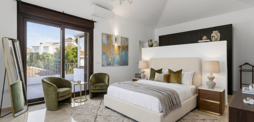 Luxury Refurbished Villa for Sale in El Rosario, Marbella