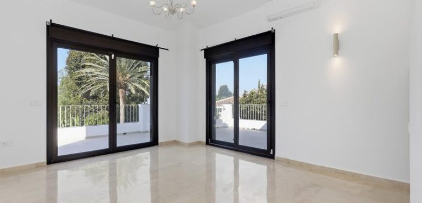 Luxury Refurbished Villa for Sale in El Rosario, Marbella