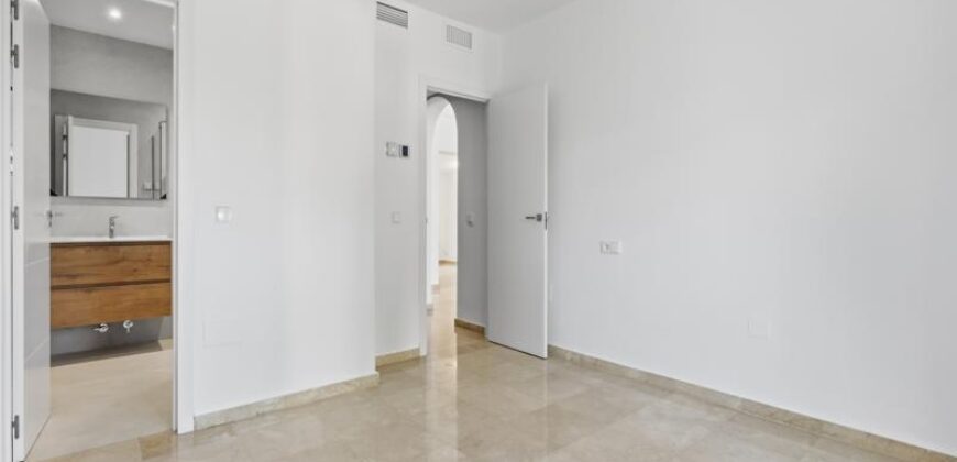 Luxury Refurbished Villa for Sale in El Rosario, Marbella