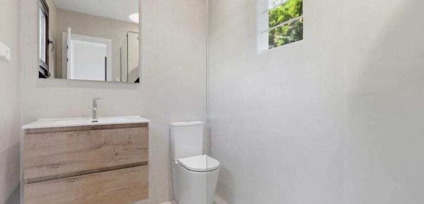 Luxury Refurbished Villa for Sale in El Rosario, Marbella