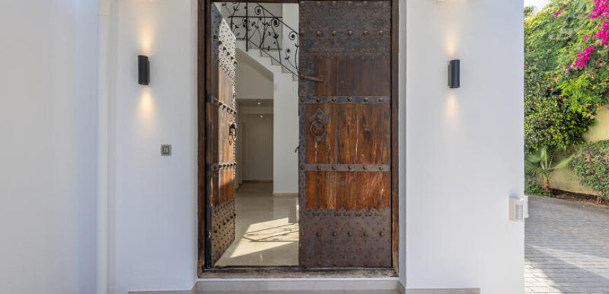 Luxury Refurbished Villa for Sale in El Rosario, Marbella