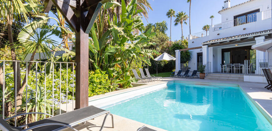 Luxury Refurbished Villa for Sale in El Rosario, Marbella